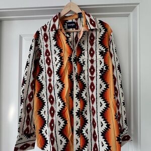 Wrangler Vibrant Geometric Shirt